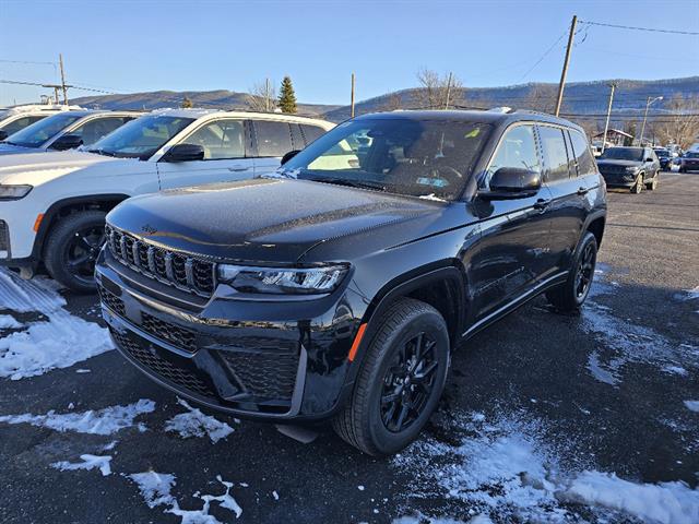 2026 Jeep Grand Cherokee GRAND CHEROKEE LAREDO ALTITUDE 4X4 2026 Jeep Grand Cherokee GRAND CHEROKEE LAREDO ALTITUDE 4X4