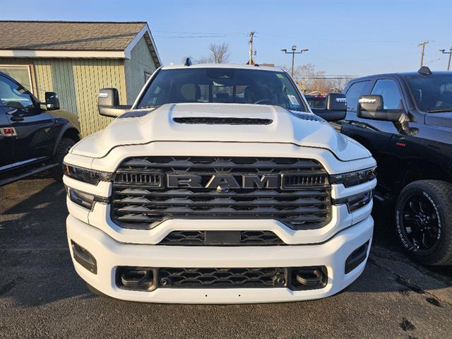 2026 RAM Ram 2500 RAM 2500 BLACK EXPRESS CREW CAB 4X4 64 BOX 2026 RAM Ram 2500 RAM 2500 BLACK EXPRESS CREW CAB 4X4 64 BOX