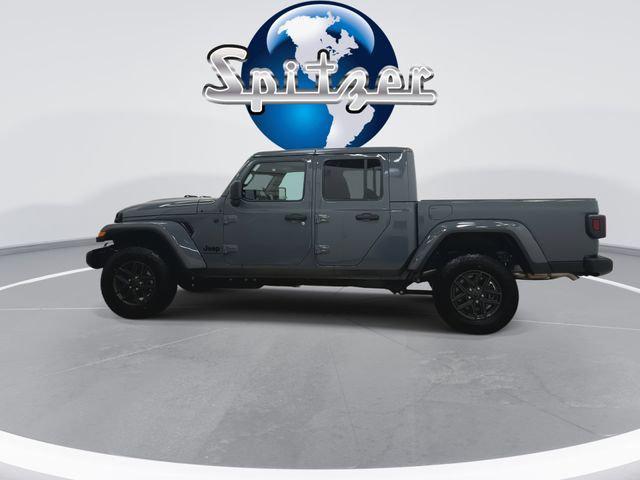 2026 Jeep Gladiator GLADIATOR SPORT S 4X4