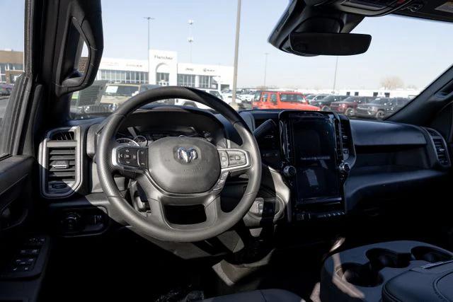 2026 RAM Ram 3500 RAM 3500 TRADESMAN CREW CAB 4X4 8 BOX