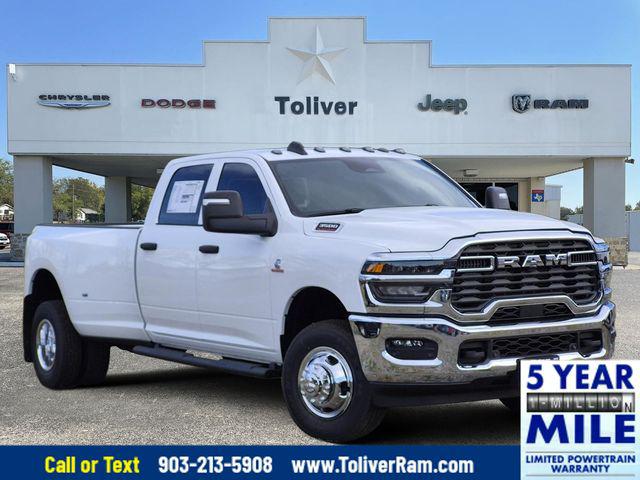 2026 RAM Ram 3500 RAM 3500 TRADESMAN CREW CAB 4X4 8 BOX
