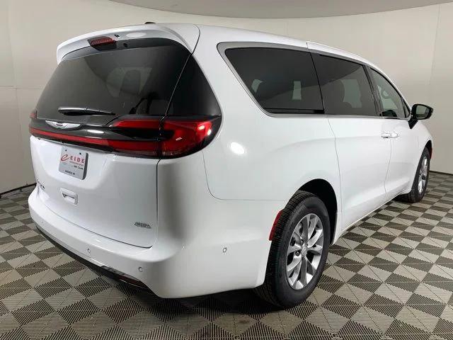 2026 Chrysler Pacifica PACIFICA SELECT AWD 2026 Chrysler Pacifica PACIFICA SELECT AWD