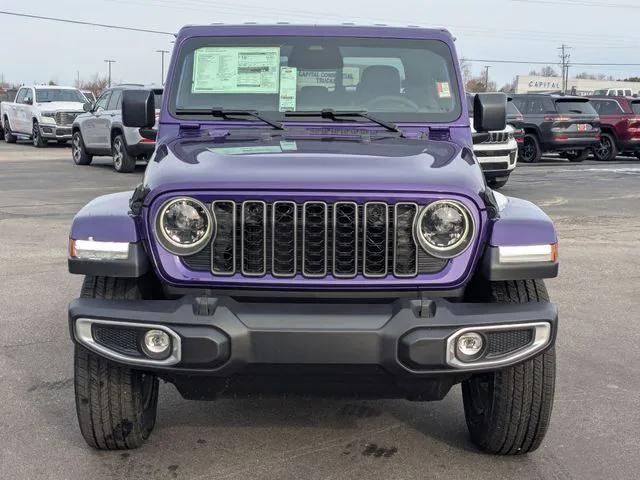 2026 Jeep Gladiator GLADIATOR SAHARA 4X4