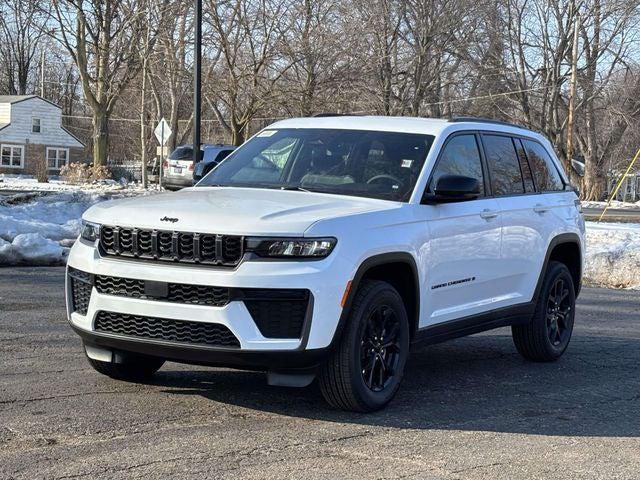 2026 Jeep Grand Cherokee Altitude 4x4