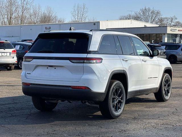 2026 Jeep Grand Cherokee Altitude 4x4
