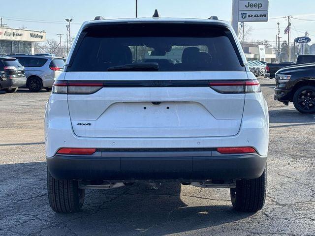 2026 Jeep Grand Cherokee Altitude 4x4