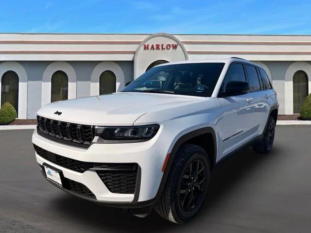 2026 Jeep Grand Cherokee GRAND CHEROKEE LAREDO ALTITUDE 4X4