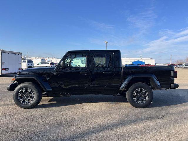 2026 Jeep Gladiator GLADIATOR SAHARA 4X4