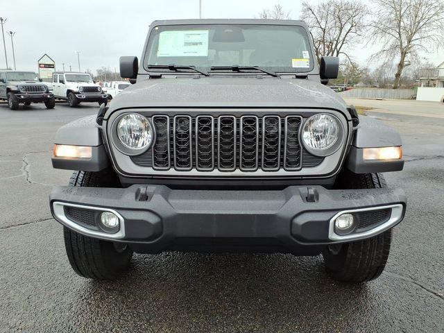 2026 Jeep Gladiator GLADIATOR SAHARA 4X4
