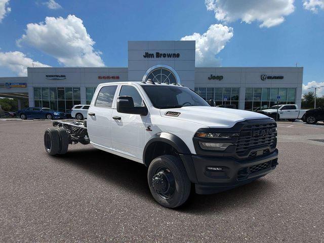 2026 RAM Ram 5500 Chassis Cab RAM 5500 TRADESMAN CHASSIS CREW CAB 4X4 84 CA