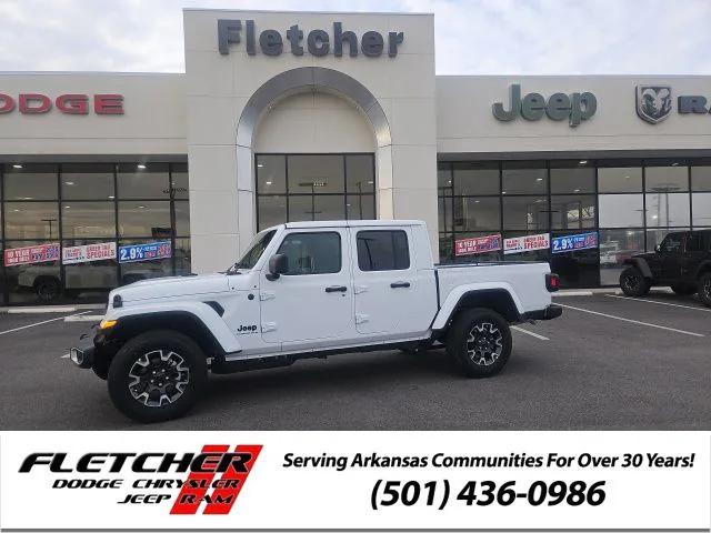 2026 Jeep Gladiator GLADIATOR SAHARA 4X4