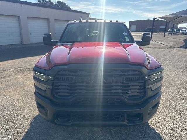 2026 RAM Ram 3500 RAM 3500 TRADESMAN CREW CAB 4X4 8 BOX