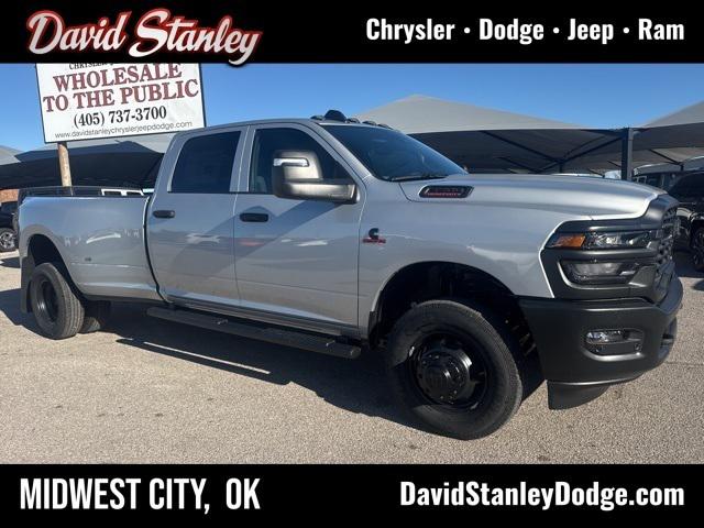 2026 RAM Ram 3500 RAM 3500 TRADESMAN CREW CAB 4X4 8 BOX