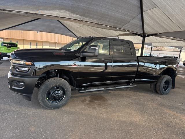 2026 RAM Ram 3500 RAM 3500 TRADESMAN CREW CAB 4X4 8 BOX