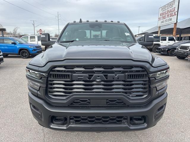 2026 RAM Ram 3500 RAM 3500 TRADESMAN CREW CAB 4X4 8 BOX