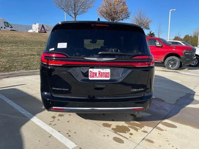 2026 Chrysler Pacifica Limited
