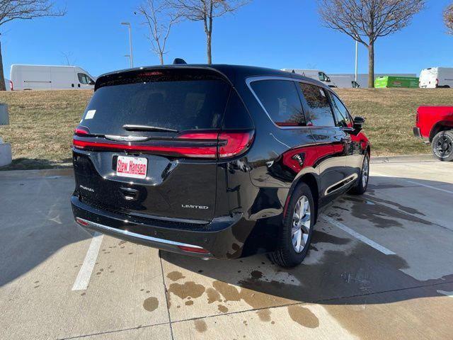 2026 Chrysler Pacifica Limited