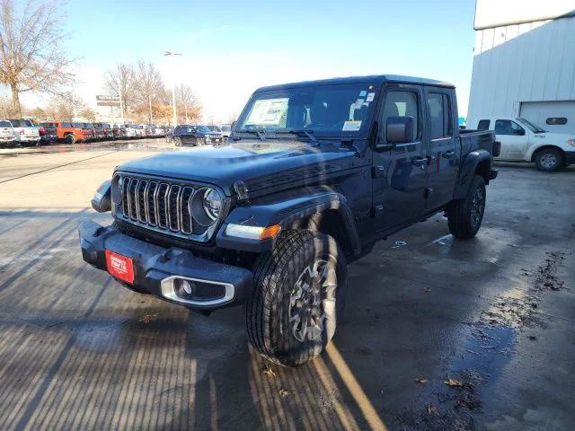 2026 Jeep Gladiator GLADIATOR SAHARA 4X4