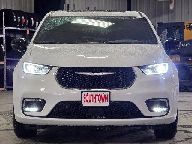 2026 Chrysler Pacifica PACIFICA LIMITED