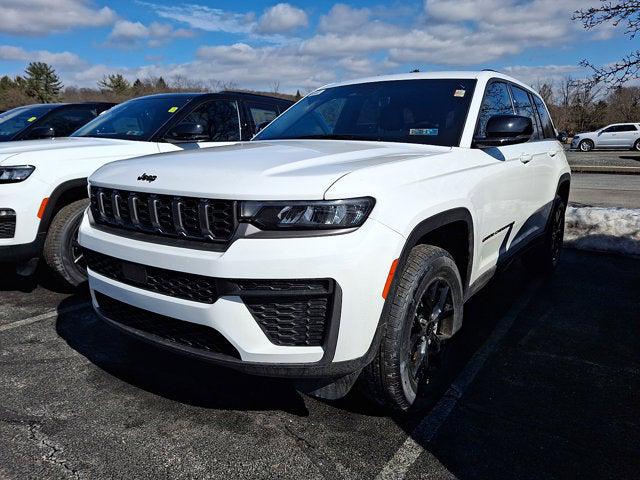2026 Jeep Grand Cherokee GRAND CHEROKEE LAREDO ALTITUDE 4X4
