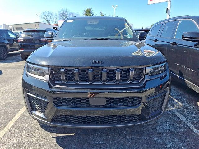2026 Jeep Grand Cherokee GRAND CHEROKEE LAREDO ALTITUDE 4X4 2026 Jeep Grand Cherokee GRAND CHEROKEE LAREDO ALTITUDE 4X4