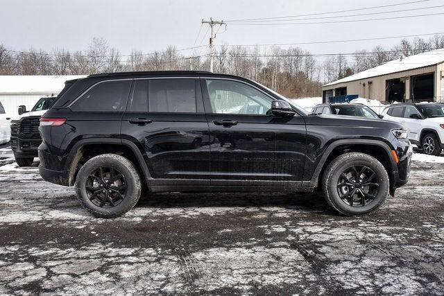 2026 Jeep Grand Cherokee GRAND CHEROKEE ALTITUDE 4X4