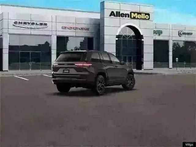 2026 Jeep Grand Cherokee Altitude 4x4