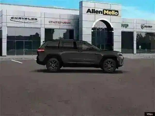 2026 Jeep Grand Cherokee Altitude 4x4
