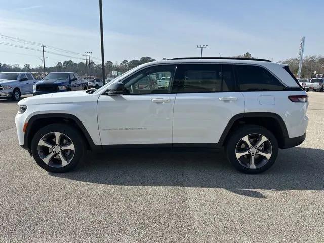 2026 Jeep Grand Cherokee Limited 4x2