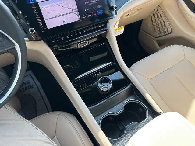 2026 Jeep Grand Cherokee Limited 4x2