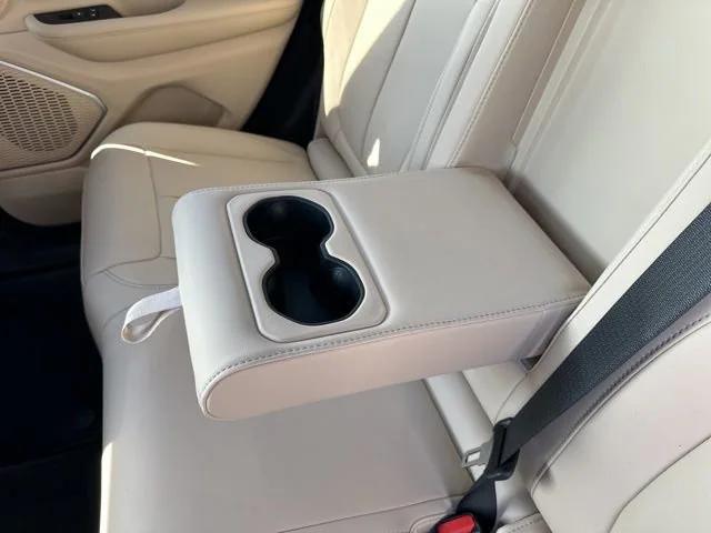 2026 Jeep Grand Cherokee Limited 4x2