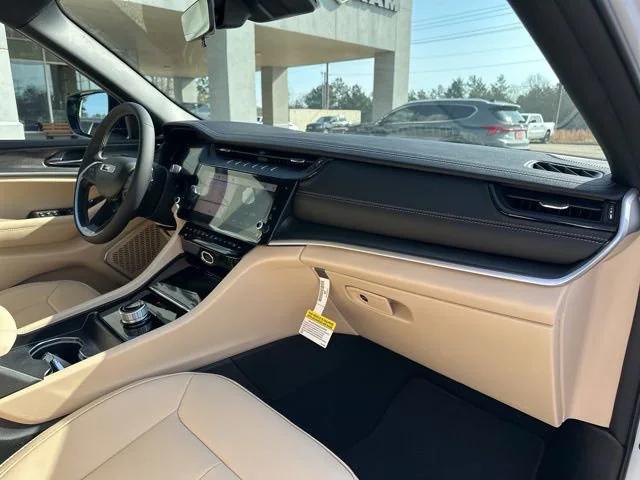 2026 Jeep Grand Cherokee Limited 4x2