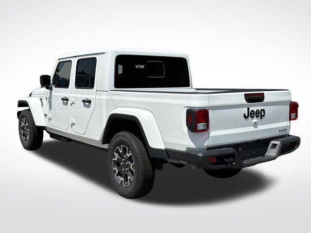 2026 Jeep Gladiator GLADIATOR SAHARA 4X4