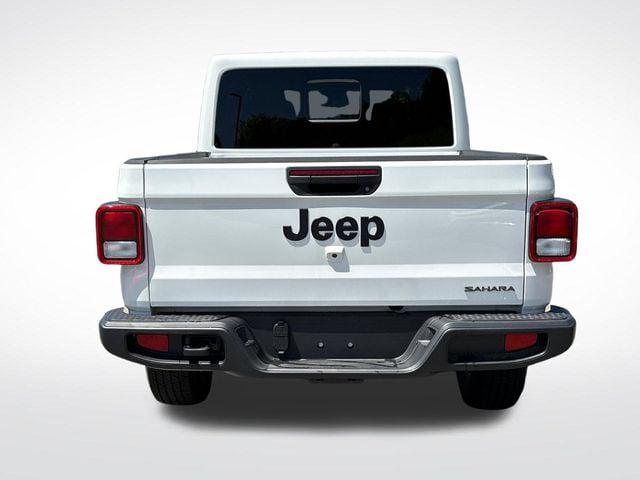 2026 Jeep Gladiator GLADIATOR SAHARA 4X4