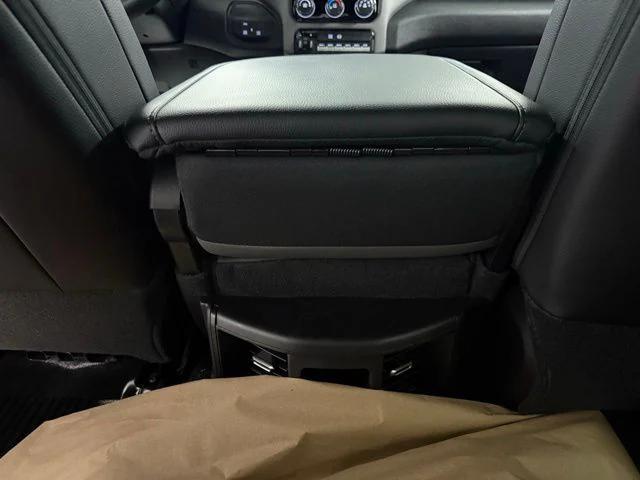 2026 Ram 3500 Chassis Cab Tradesman/Big Horn
