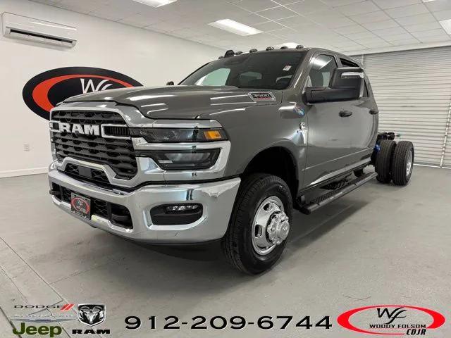 2026 RAM Ram 3500 Chassis Cab RAM 3500 TRADESMAN CREW CAB CHASSIS 4X4 60 CA 2026 RAM Ram 3500 Chassis Cab RAM 3500 TRADESMAN CREW CAB CHASSIS 4X4 60 CA
