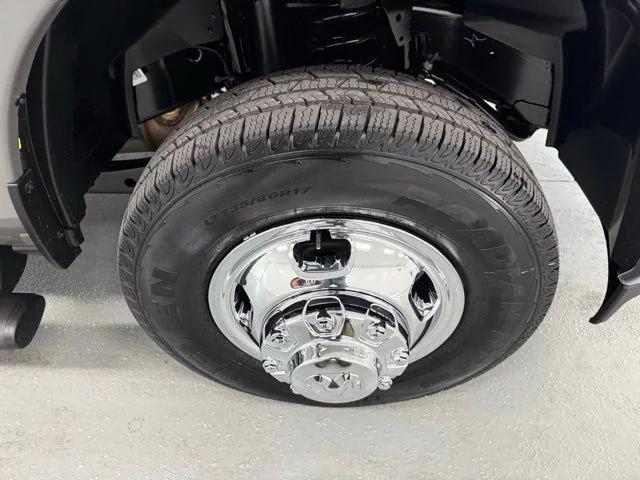 2026 Ram 3500 Chassis Cab Tradesman/Big Horn