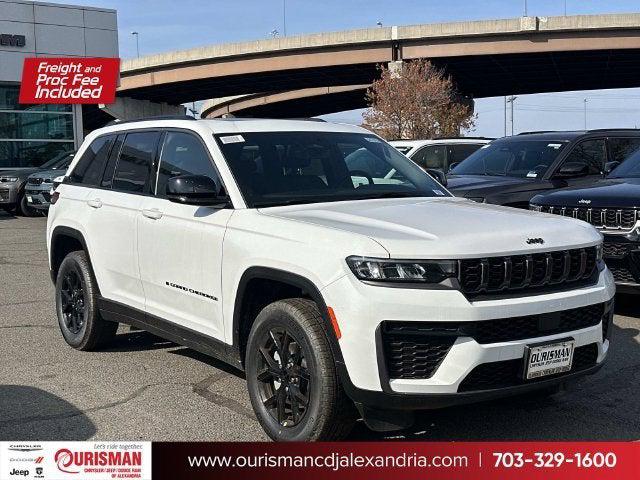 2026 Jeep Grand Cherokee GRAND CHEROKEE LAREDO ALTITUDE 4X4 2026 Jeep Grand Cherokee GRAND CHEROKEE LAREDO ALTITUDE 4X4