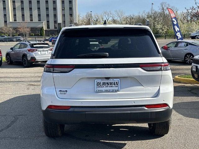 2026 Jeep Grand Cherokee GRAND CHEROKEE LAREDO ALTITUDE 4X4 2026 Jeep Grand Cherokee GRAND CHEROKEE LAREDO ALTITUDE 4X4