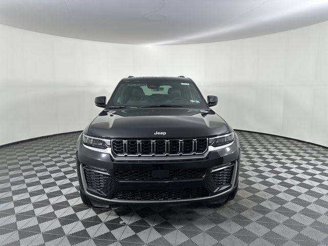 2026 Jeep Grand Cherokee GRAND CHEROKEE LIMITED 4X4 2026 Jeep Grand Cherokee GRAND CHEROKEE LIMITED 4X4