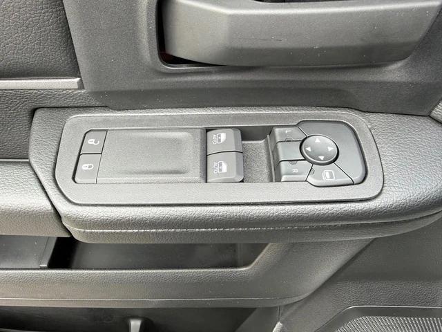 2026 Ram 3500 Chassis Cab Tradesman/Big Horn