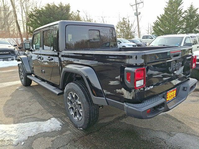 2026 Jeep Gladiator GLADIATOR SAHARA 4X4