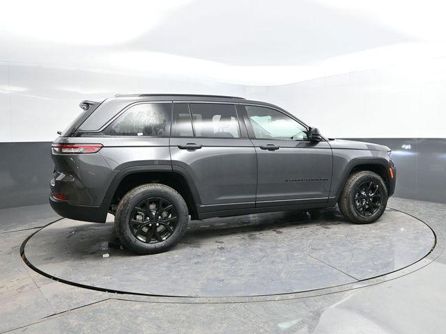 2026 Jeep Grand Cherokee GRAND CHEROKEE LAREDO ALTITUDE 4X4 2026 Jeep Grand Cherokee GRAND CHEROKEE LAREDO ALTITUDE 4X4