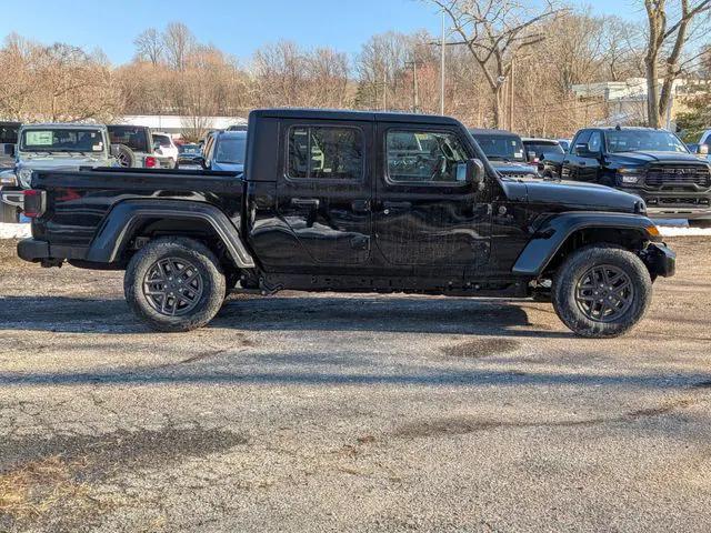 2026 Jeep Gladiator GLADIATOR SPORT S 4X4