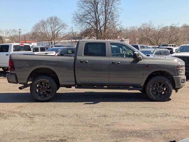 2026 RAM Ram 2500 RAM 2500 BLACK EXPRESS CREW CAB 4X4 64 BOX