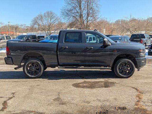 2026 RAM Ram 2500 RAM 2500 BLACK EXPRESS CREW CAB 4X4 64 BOX