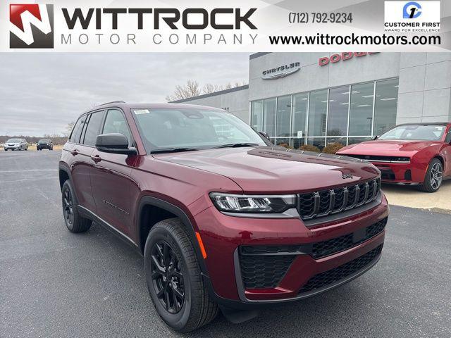 2026 Jeep Grand Cherokee GRAND CHEROKEE LAREDO ALTITUDE 4X4