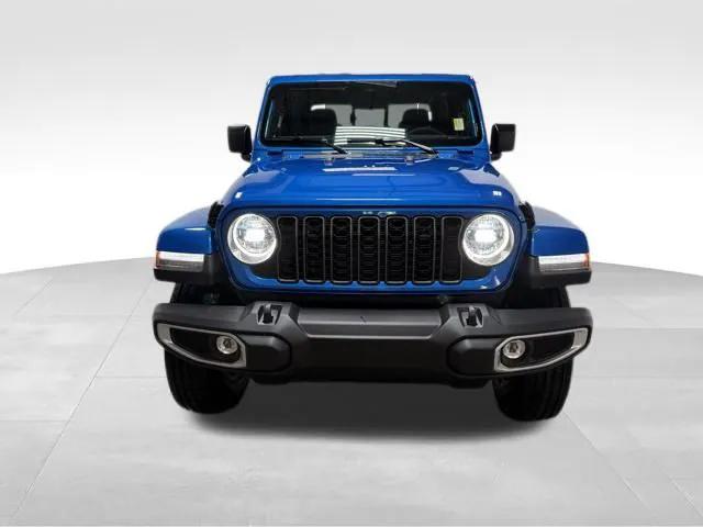 2026 Jeep Gladiator GLADIATOR SAHARA 4X4