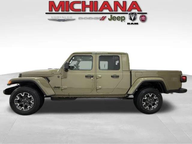 2026 Jeep Gladiator GLADIATOR SAHARA 4X4 2026 Jeep Gladiator GLADIATOR SAHARA 4X4