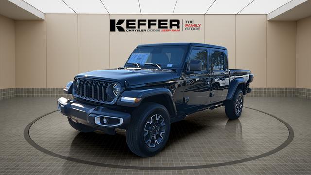 2026 Jeep Gladiator GLADIATOR SAHARA 4X4